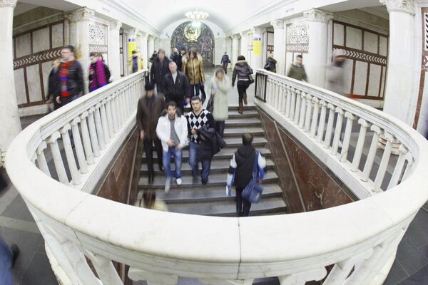 Поезда Кольцевой линии метро Москвы будут чаще ходить по вечерам