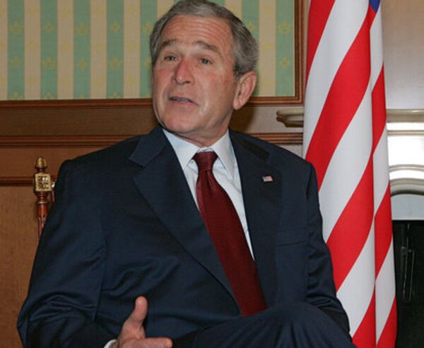 В США стартуют продажи книги мемуаров Джорджа Буша-младшего