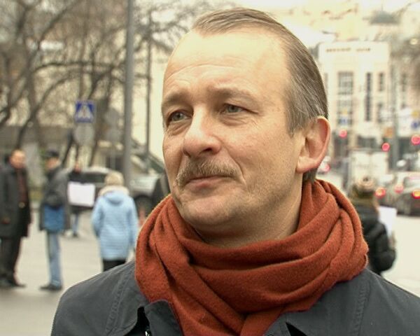 Экономист Алексашенко поддержал журналиста Кашина участием в пикете