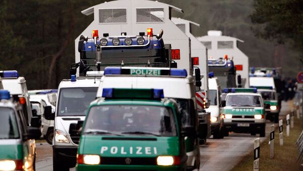 Ядерные отходы доставлены в Германию, несмотря на протесты экологов