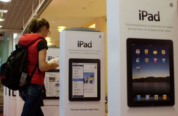 Официальные продажи планшетного компьютера Apple iPad стартовали в России