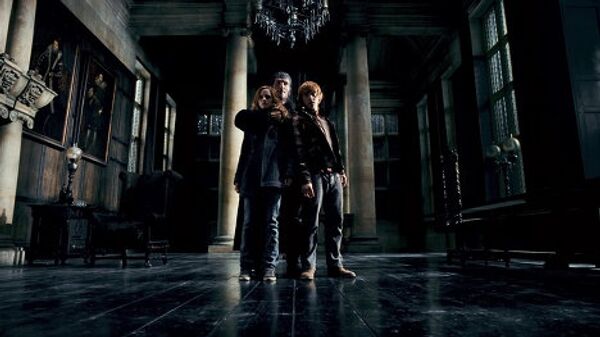 Кадр из фильма Гарри Поттер и Дары смерти. Часть 1‎