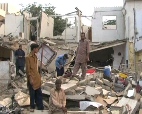 Мощный взрыв прогремел в крупнейшем городе Пакистана