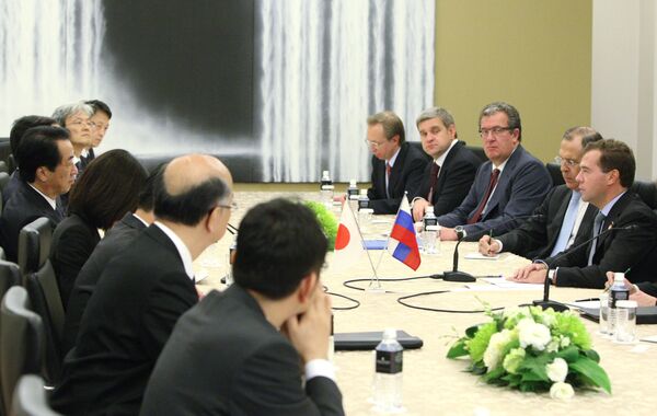 Президент РФ Д.Медведев провел переговоры с премьер-министром Японии Н.Каном