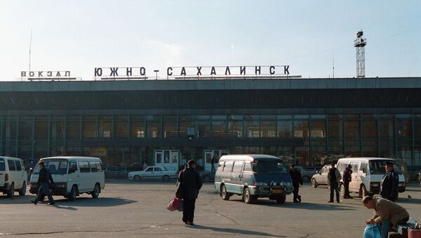 Железнодорожный вокзал Южно-Сахалинска. Архив