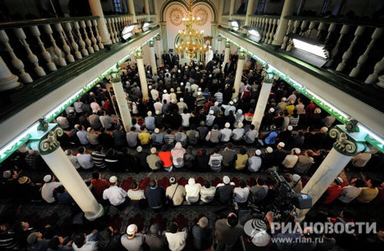 Празднование Курбан-Байрама в Москве