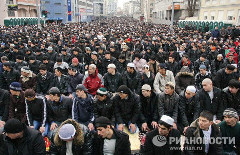 Празднование Курбан-Байрама в Москве