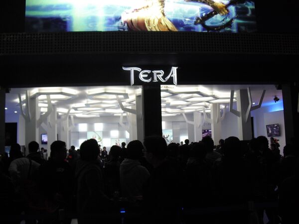 Игровая выставка GStar 2010  в Южной Корее. Стенд ролевой игры Tera
