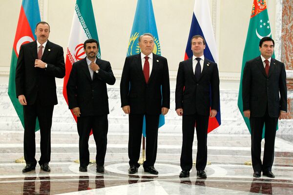 Совместное фотографирование глав государств- участников Третьего Каспийского саммита