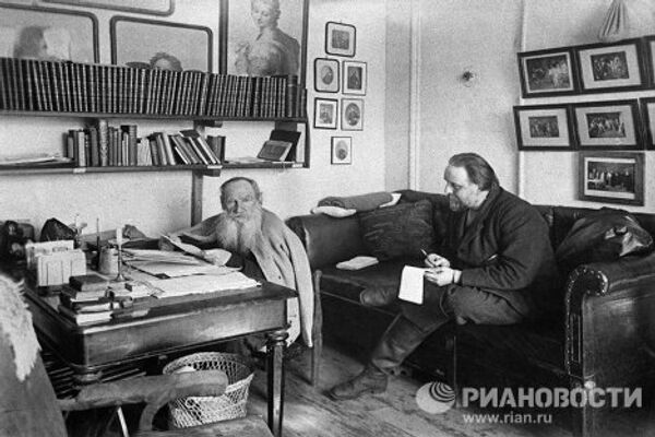 Л.Толстой и В.Чертков в Ясной Поляне