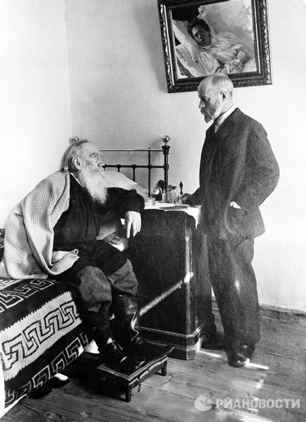 Лев Толстой и его врач
