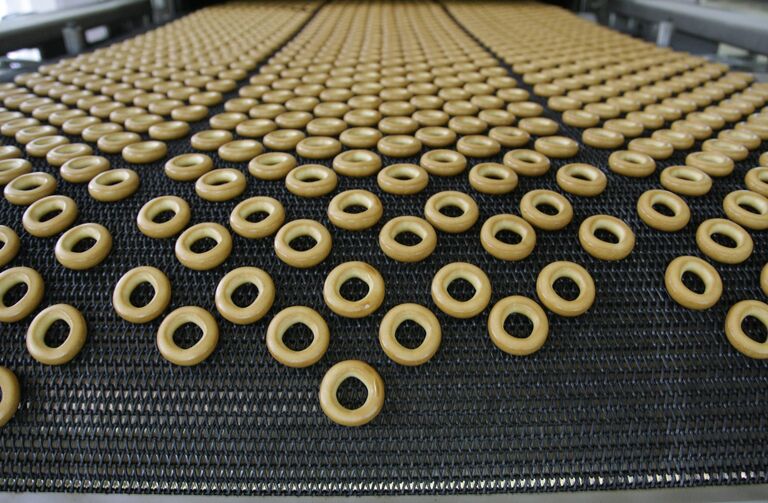 Работа линии по производству хлебобулочных изделий ОАО Владимирский хлебокомбинат