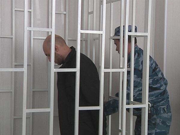 Обвиняемый в причастности ко взрыву во Владикавказе Юсуп Дзангиев в зале суда