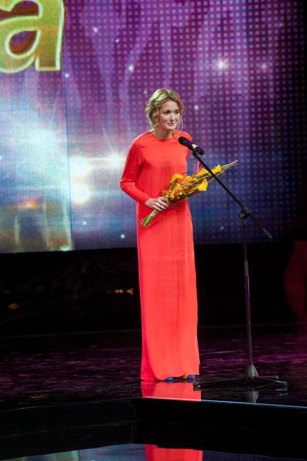 Надежда Михалкова на церемонии вручения премии Женщина года Glamour 2010