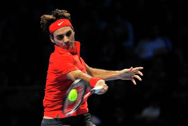 Федерер переиграл Феррера на итоговом теннисном турнире в Лондоне