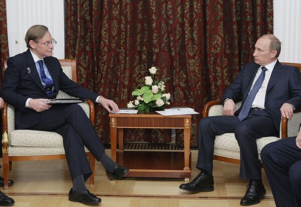 Премьер-министр РФ Владимир Путин встретился с Робертом Зелликом