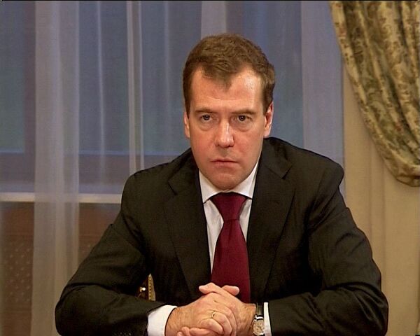 Медведев обсудил с лидерами думских фракций самую убитую сферу