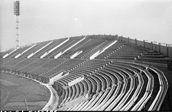Михаил Чураков. Красноярск. Стадион на 30.000 мест. Фото 1968