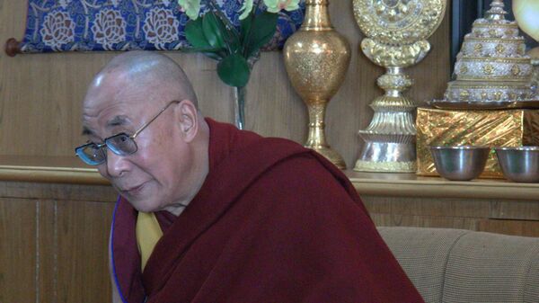 Далай-ламы XIV с пресс-конференции в его индийской резиденции в Дхарамсале
