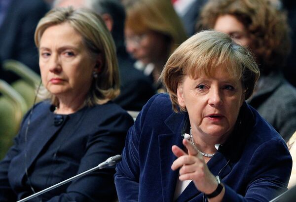 Ангела Меркель и Хиллари Клинтон на саммите ОБСЕ в Астане