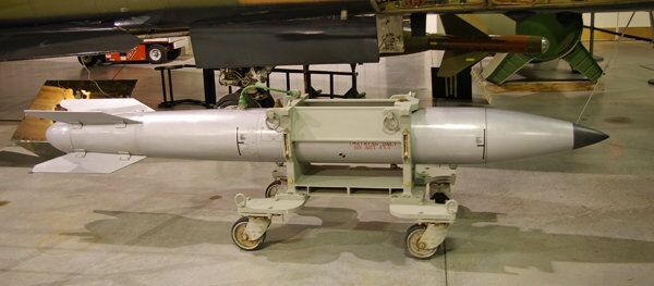 Авиационная атомная бомба типа В-61
