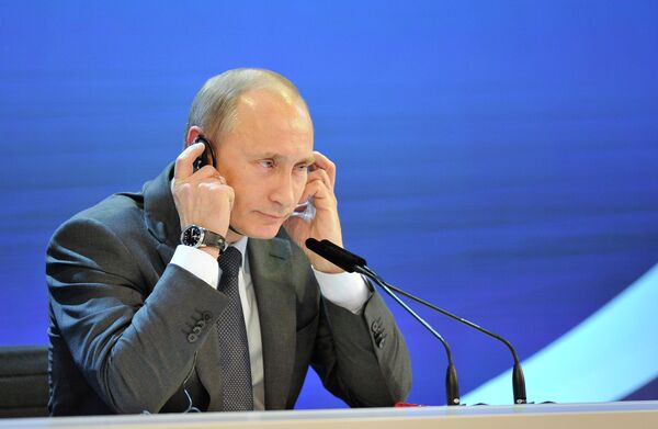 Премьер-министр РФ Владимир Путин провел пресс-конференцию в Цюрихе