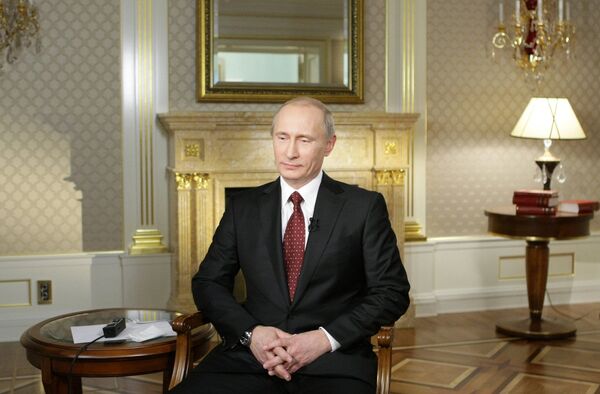 Премьер-министр РФ Владимир Путин дал интервью телекомпании CNN