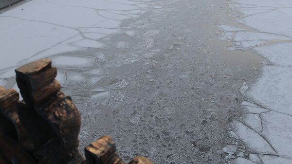 Лед на Москва-реке