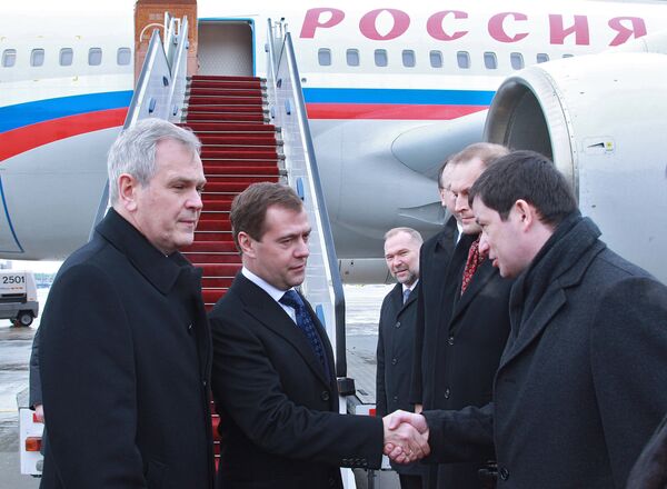 Президент РФ Д.Медведев прибыл в Варшаву