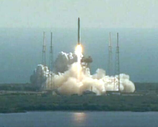 Частную космическую ракету впервые в мире запустили в США