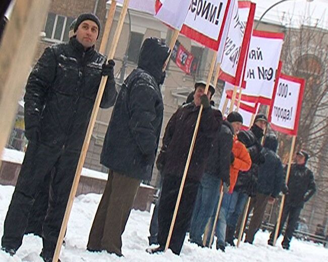 Торговцы Брянска приехали в Москву, чтобы вернуть своему городу рынок