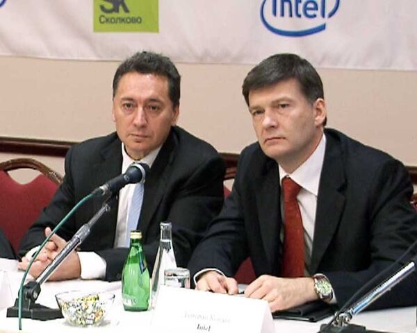 Корпорация Intel и фонд Сколково подписали соглашение о сотрудничестве