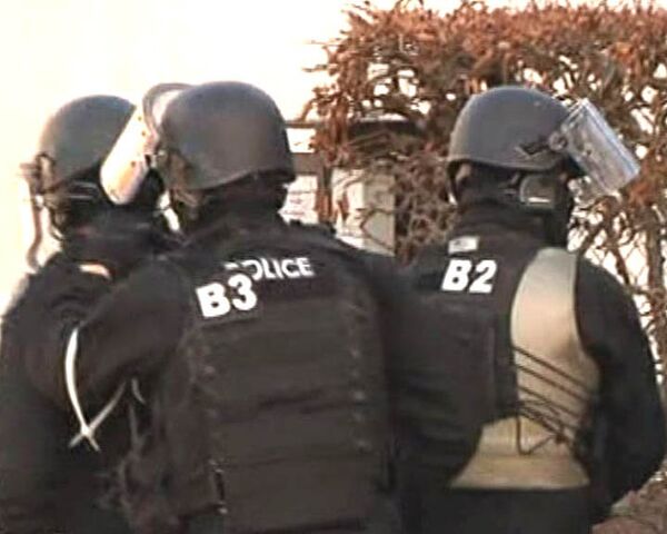 Спецназ арестовал подростка, захватившего детсад во Франции