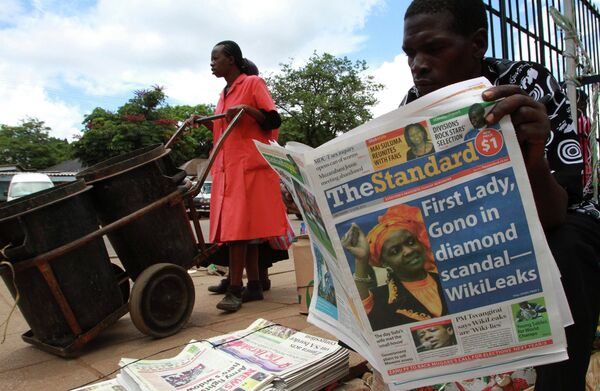 Газета Independent Standard с новостью о вовлечении Грейс Мугабе в незаконную торговлю алмазами