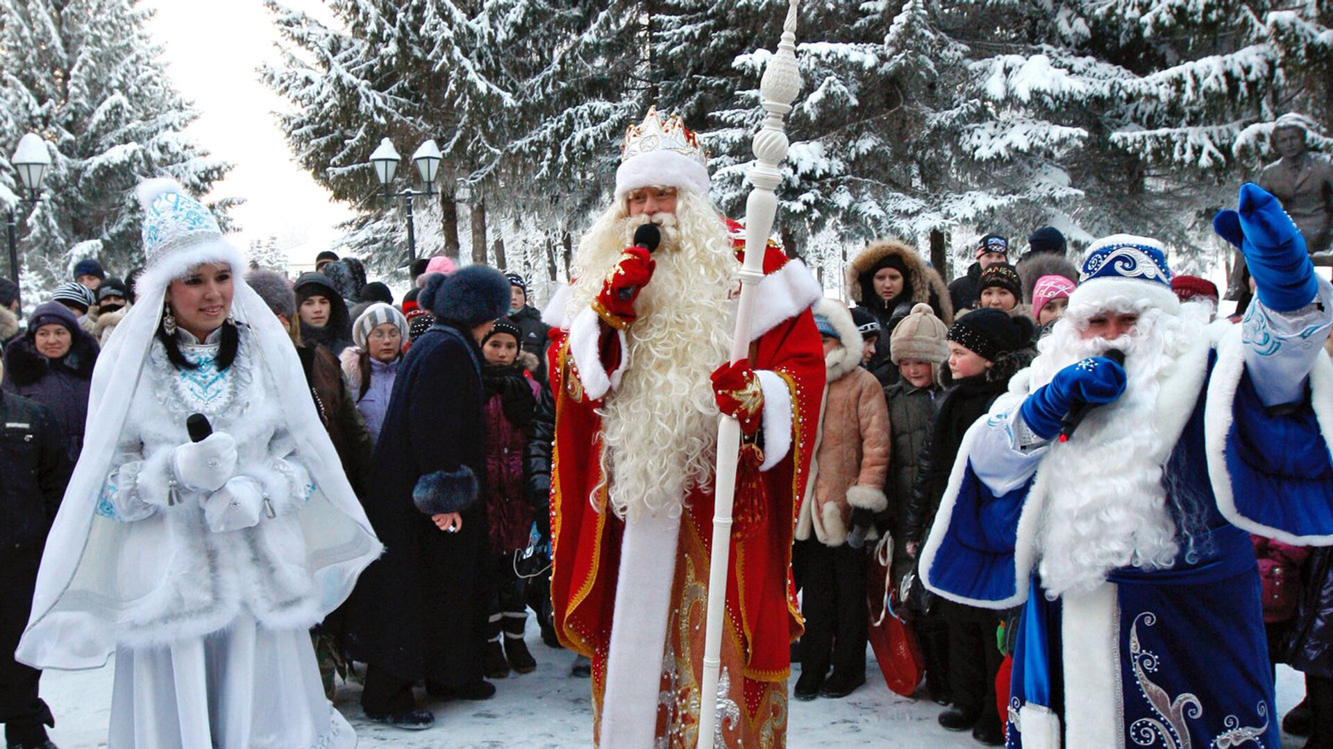 Встреча Кыш Бабая и Деда Мороза в Татарстане - РИА Новости, 1920, 11.11.2019