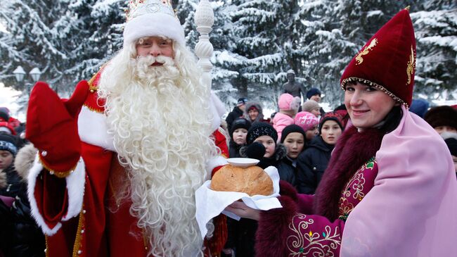 Встреча Кыш Бабая и Деда Мороза в Татарстане