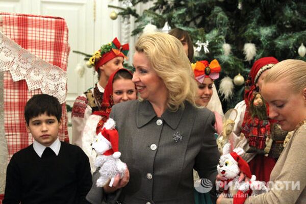 Светлана Медведева приняла участие в благотворительном празднике Белое волшебство