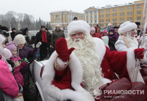 Встреча Деда Мороза на Соборной площади