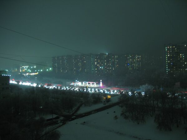 Обесточено городское освещение в районах Чертаново, в направлении центра образовалась пробка
