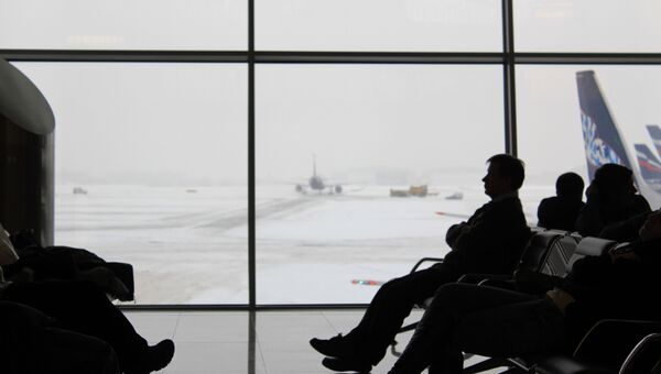 Пассажиры в зале аэропорта Шереметьево. Архивное фото