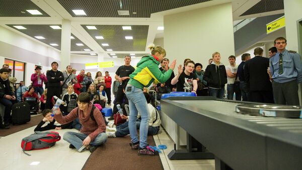 Акция протеста пассажиров в аэропорту Шереметьево