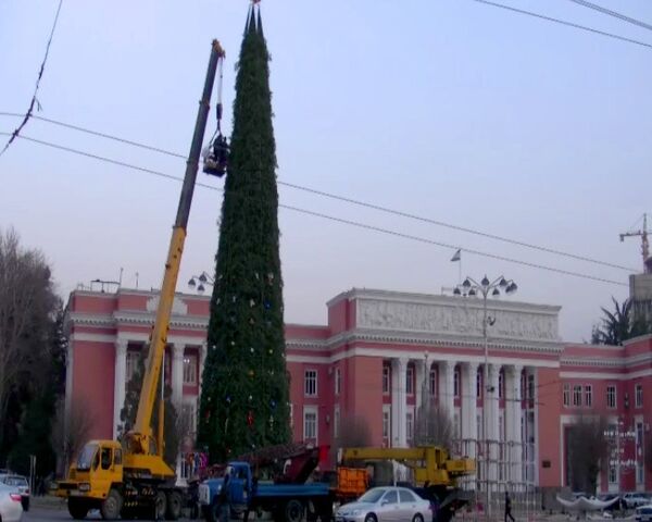 Не все жители Таджикистана собираются отмечать Новый год 31 декабря