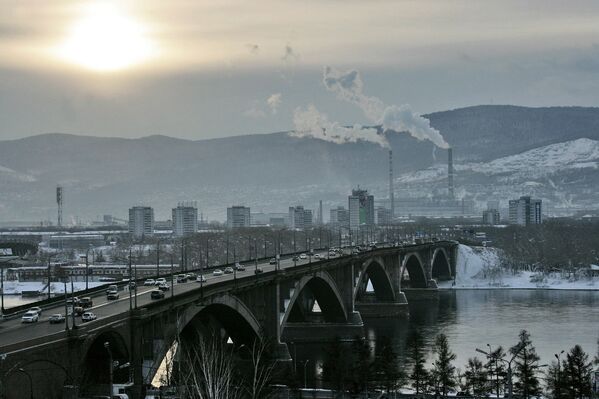 Мост через Енисей в г.Красноярске