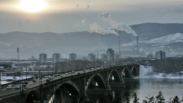 Мост через Енисей в Красноярске, архивное фото