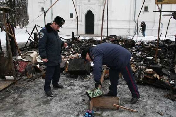 В Чернигове в Украине сгорел палаточный храм Московского патриархата