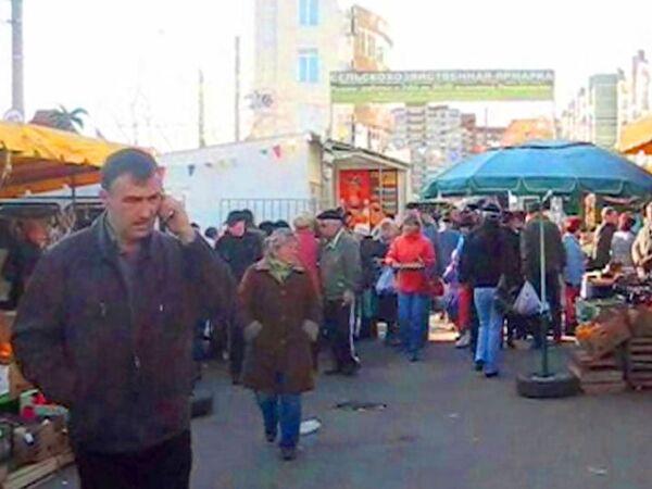 В первый день 2011 года в Краснодаре заработал новый продуктовый рынок 