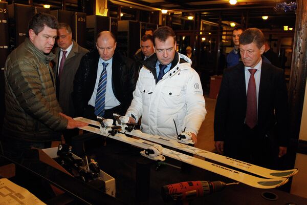 Президент РФ Дмитрий Медведев осмотрел олимпийские объекты в Сочи