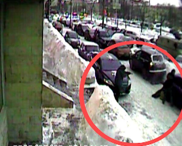 Нападение на инкассаторов в Петербурге сняли камеры видеонаблюдения