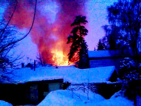 В подмосковном поселке Красково сгорели четыре дома 