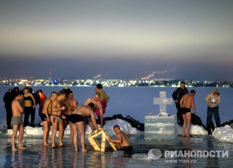 Крещенские купания на Валдае